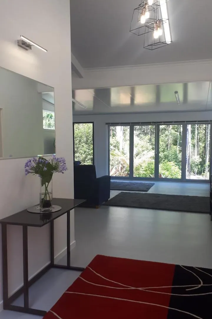 Stay @ The Cube Montville